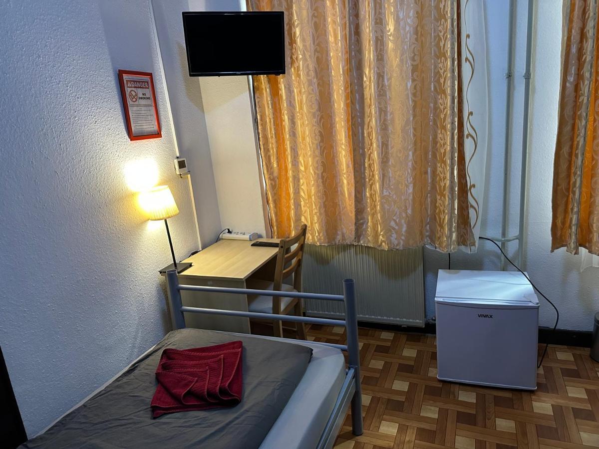 Kecskemeti Rooms บูดาเปสต์ ภายนอก รูปภาพ